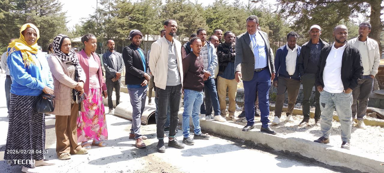 Notice image for  በደብረ ብርሃን ፖሊ ቴክኒክ ኮሌጅ ክላስተር ስር የሚገኙ የመንግስትና የግል ኮሌጆች የ2ኛ ሩብ ዓመት የክላስተር ውይይት መድረክ ተካሄደ።  የካቲት 21/2018 ዓ.ም ደብረ ብርሃን ፖሊ ቴክኒክ ኮሌጅ