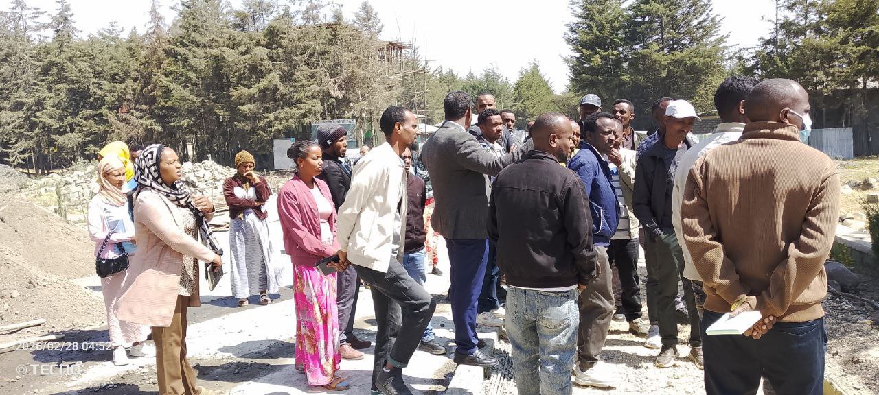 Notice image for  በደብረ ብርሃን ፖሊ ቴክኒክ ኮሌጅ ክላስተር ስር የሚገኙ የመንግስትና የግል ኮሌጆች የ2ኛ ሩብ ዓመት የክላስተር ውይይት መድረክ ተካሄደ።  የካቲት 21/2018 ዓ.ም ደብረ ብርሃን ፖሊ ቴክኒክ ኮሌጅ