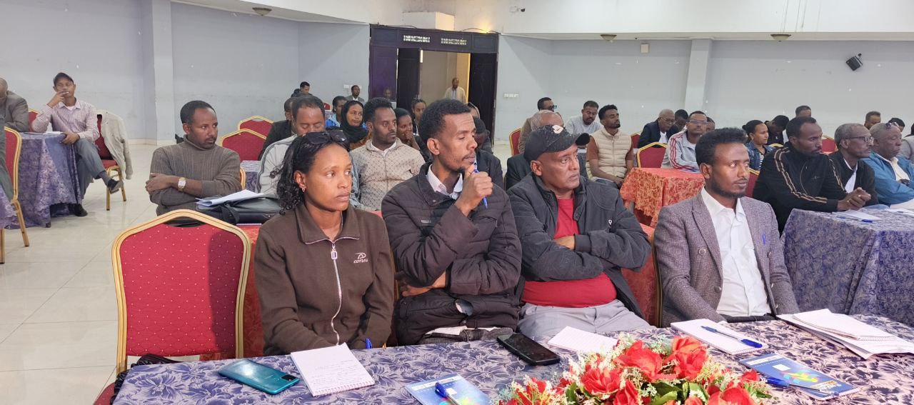 Notice image for  በደብረ ብርሃን ፖሊ ቴክኒክ ኮሌጅና ደብረ ብርሃን ከተማ ስር የሚገኙ ኢንዱስትሪዎች በትብብር ለመስራት የሚያስችል የጋራ ውይይት ተካሄደ፡፡