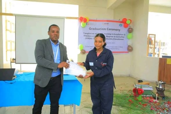 ገበያ ተኮር በሆኑ የስራ ዘርፎች ወጣቶችን በአጫጭር ስልጠና በማብቃት ወደ ስራ እንዲገቡ እየተደረገ ነው