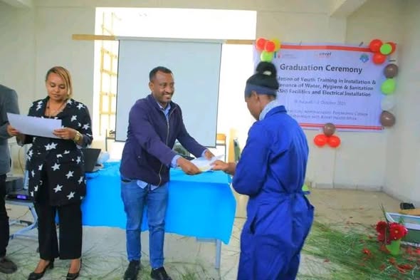 Notice image for  ገበያ ተኮር በሆኑ የስራ ዘርፎች ወጣቶችን በአጫጭር ስልጠና በማብቃት ወደ ስራ እንዲገቡ እየተደረገ ነው