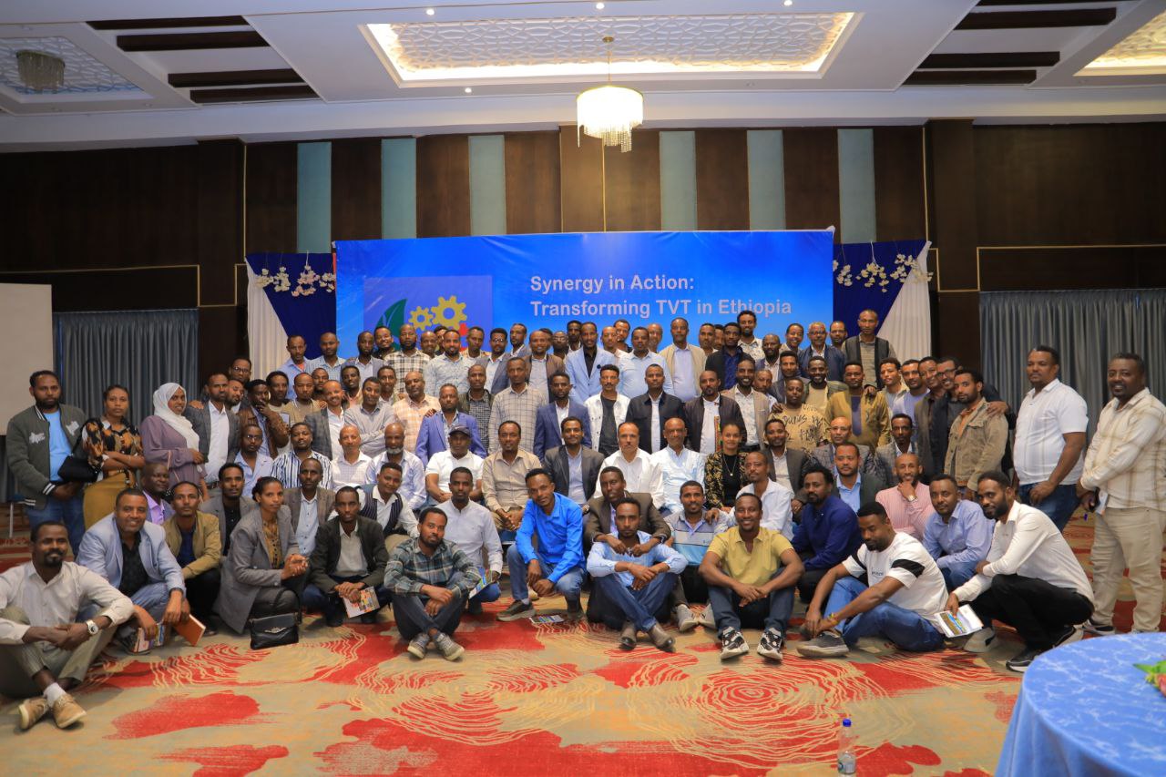 የደብረ ብርሃን ፖሊ ቴክኒክ ኮሌጅ ምርጥ ተሞክሮ በኮሌጁ ዲን በአቶ ባሻዬ በየነ ቀረበ